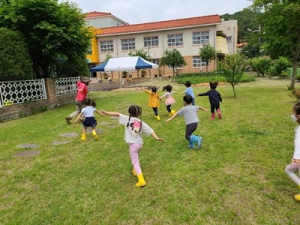 청양유치원, ‘얘들아! 놀자!’ 자연은 우리들의 놀이터! 